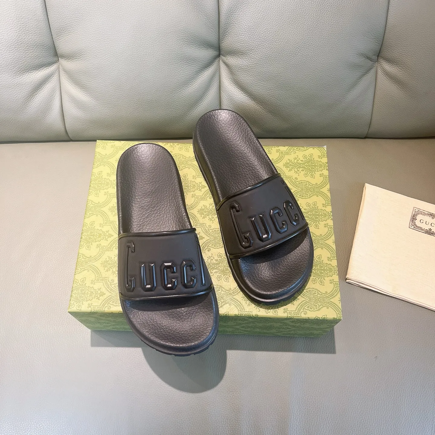 Men's Men's Shoes 130🐮🐮Gucci Gucci Slippers Gucci 2024 latest beach sandals slippers Original molding double G LOGO Original molding consistent Outsole: Men's Men's Shoes u double-layer outsole Size: 35-46